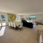 Tatil Evi L'esquirol With View And Pool Roquebrun